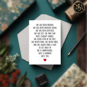 Tarjeta inspiradora de mujer fuerte (12,7 x 18,8 cm), con cita de mujer guerrera, regalo de ánimo para ella, tarjeta de empoderamiento motivacional, mensaje inspirador. imagen 6