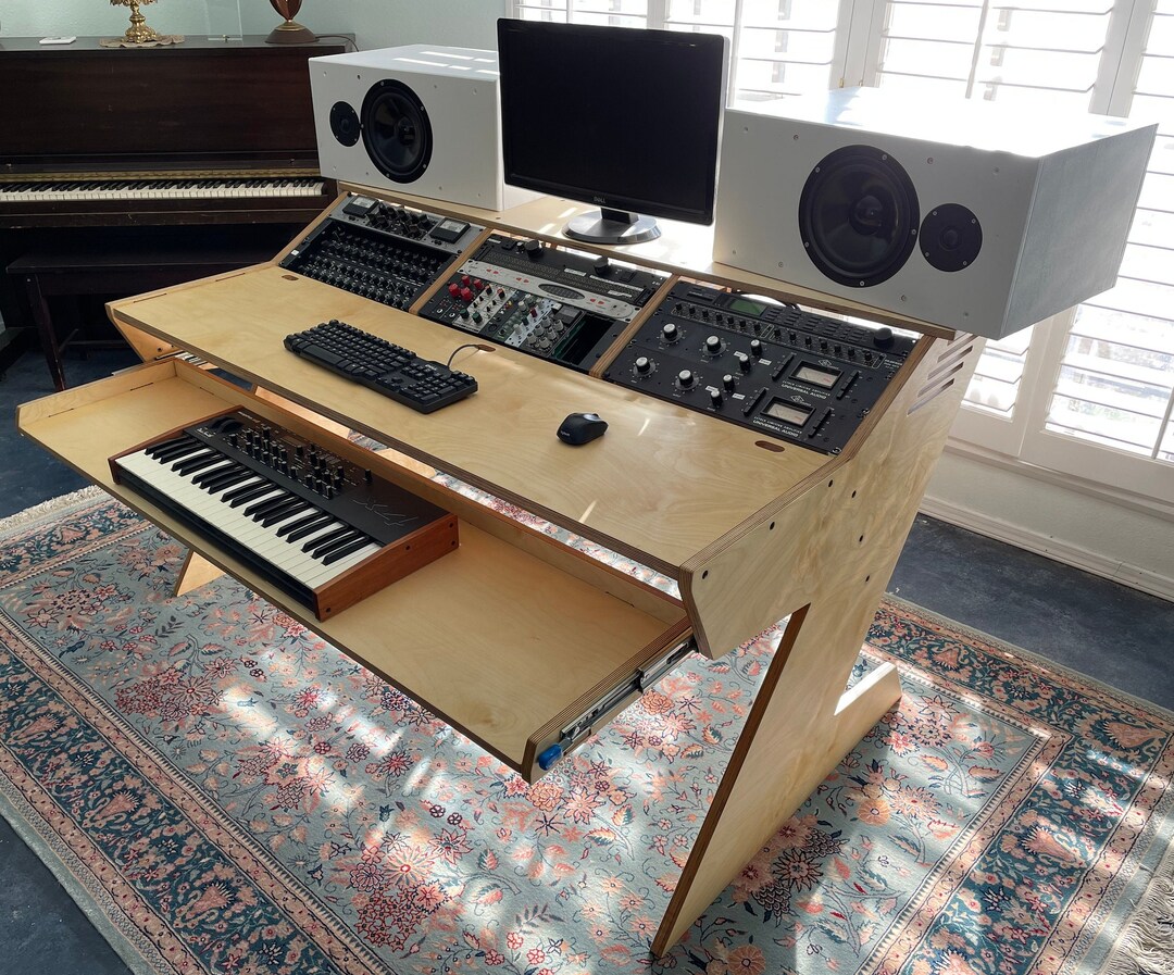 18U Studio Workstation Desk Baltic Birch Recording Studio Desk Pro