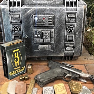 The Scoundrel Sabacc Set for 8 players