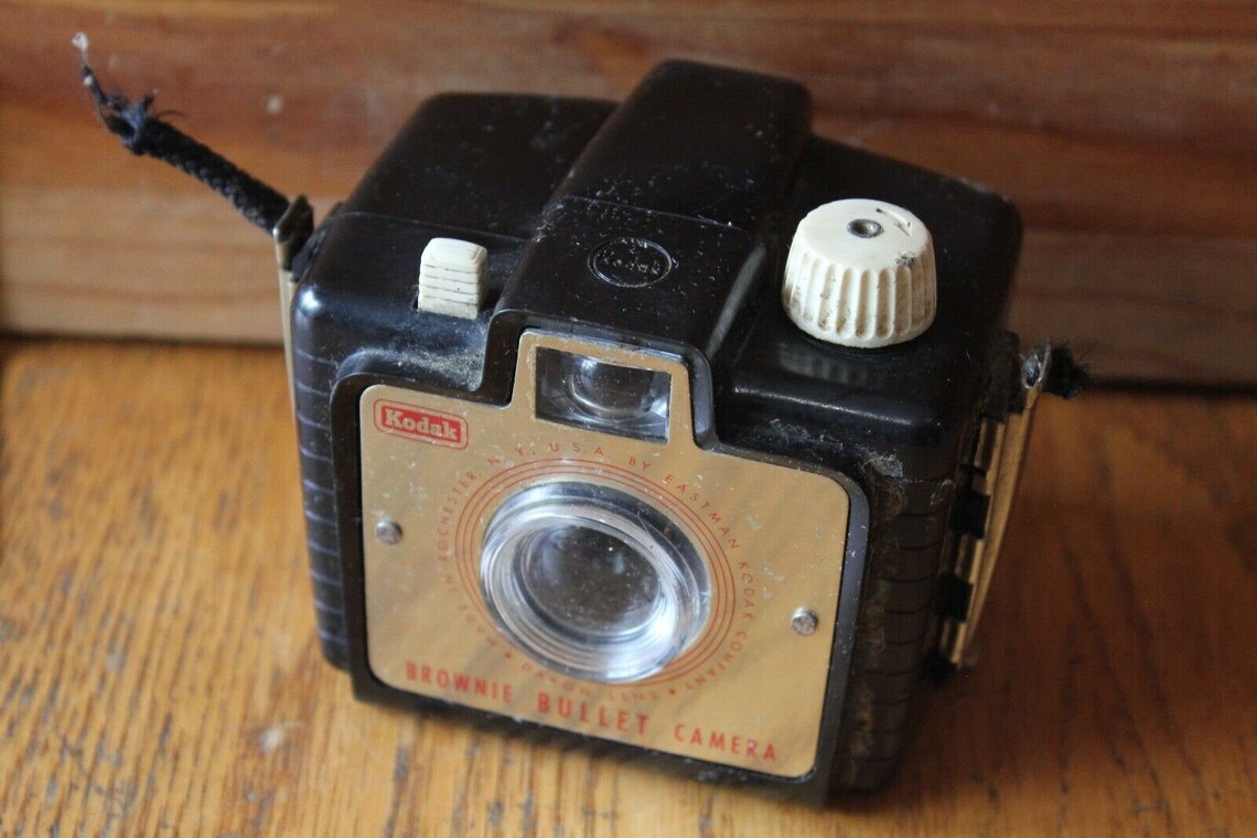 Vintage 1960S Kodak Brownie Bullet Camera Bakelite Untested Etsy