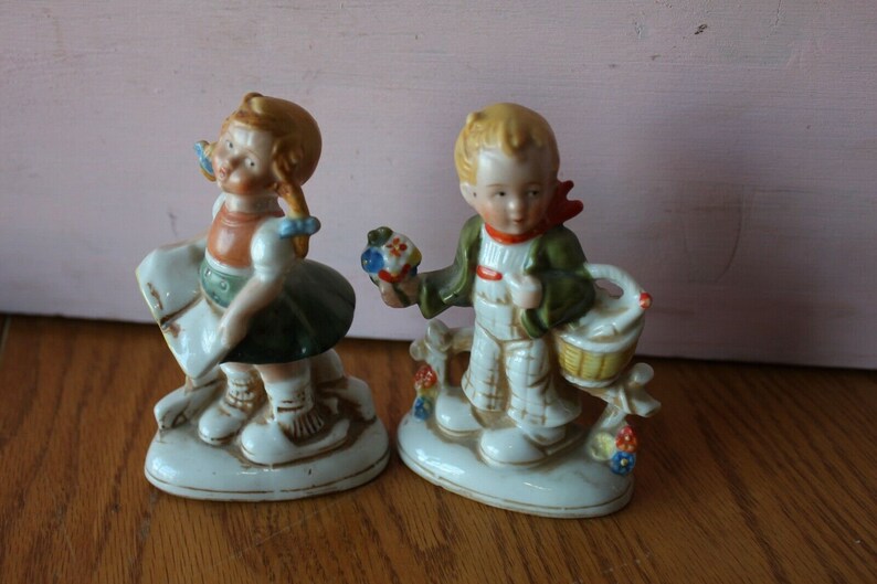 Porcelain Figures Boy and Girl Dutch Style Made In Japan 1938 Mohrs Vintage