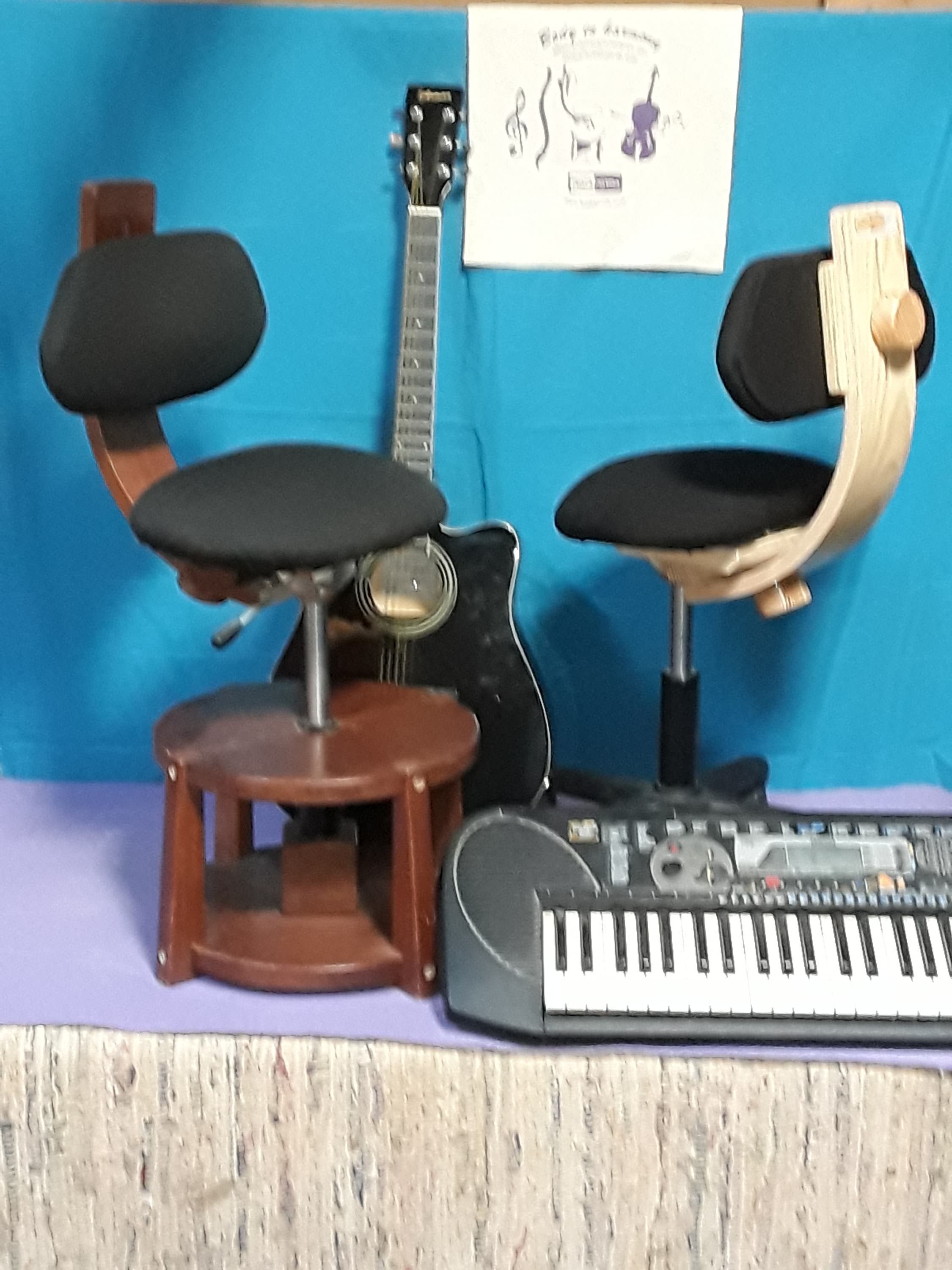 Chaise musicale ergonomique, Pour soulager les maux de dos, meuble musical,  pour dos droit -  France