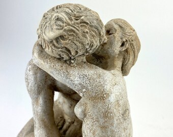 Réplique de la sculpture Le baiser d'Auguste Rodin