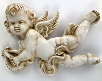 Eros Cupido met Lier Muur Sculptuur
