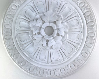 Medallón de techo de hoja de roble de 17"