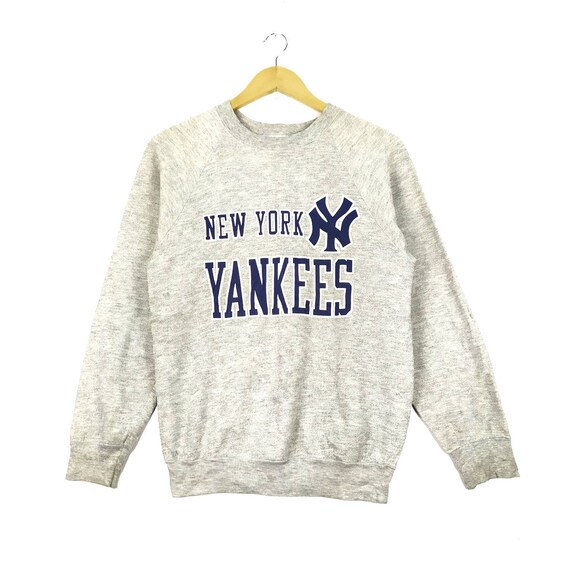 yankees vintage sweatshirt