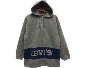 Vintage Levi’s Fleece Sweatshirt