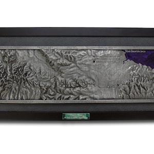 UK Küste zu Küste Topografische Karte in Silber-Finish 3D-Reliefkarte von Wainwrights klassischem Weg durch England, personalisiertes Geschenk oder Andenken
