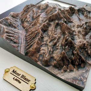 Carte topographique encadrée du Mont Blanc en finition cuivre vieilli, carte 3D coulée de montagne, France, Alpes françaises, carte en relief, cadeau de ski