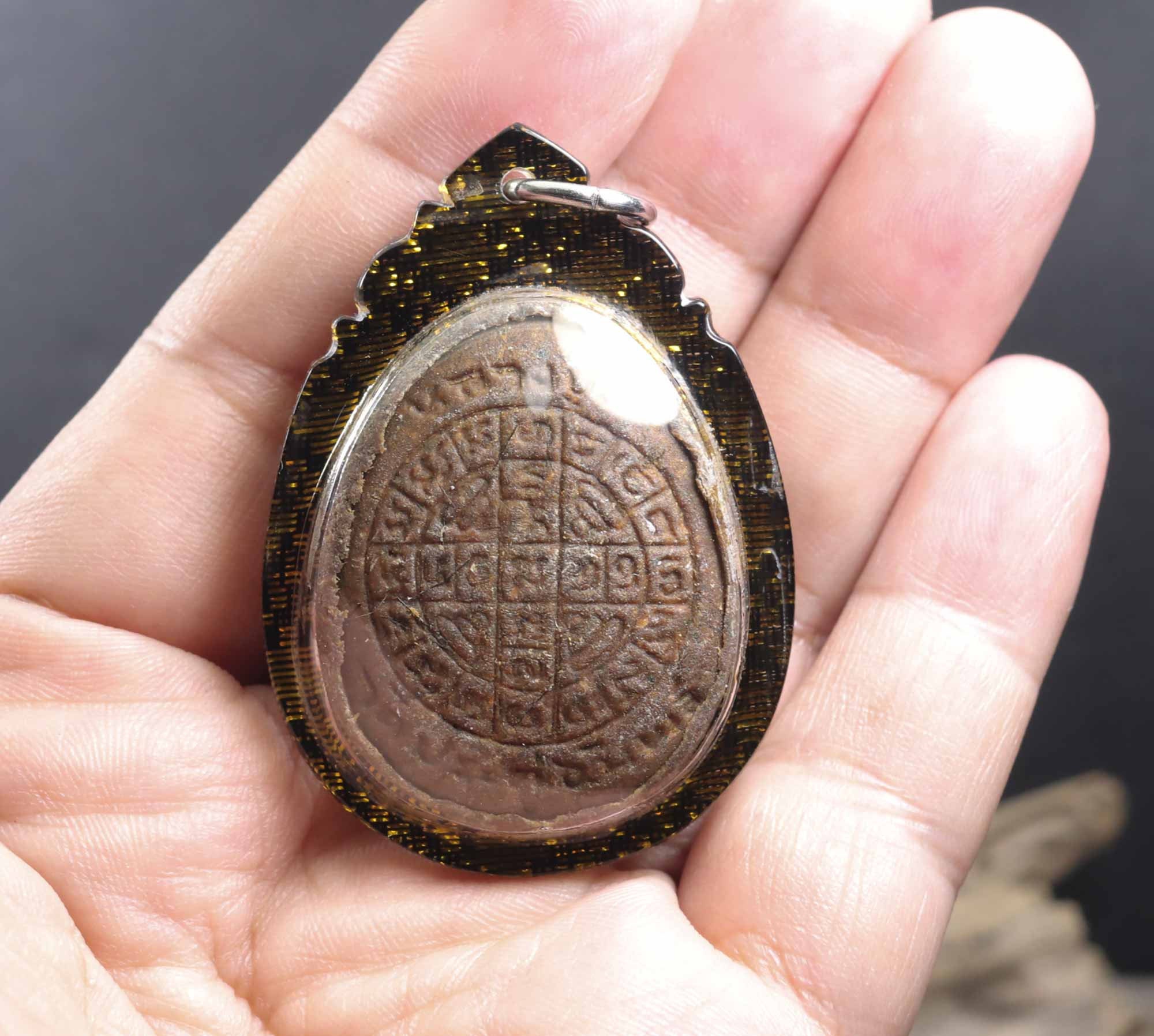 ジャンボ・プラ・ピッタ・ルアン・プー・トー il_fullxfull.5389773597_zvlg.jpg