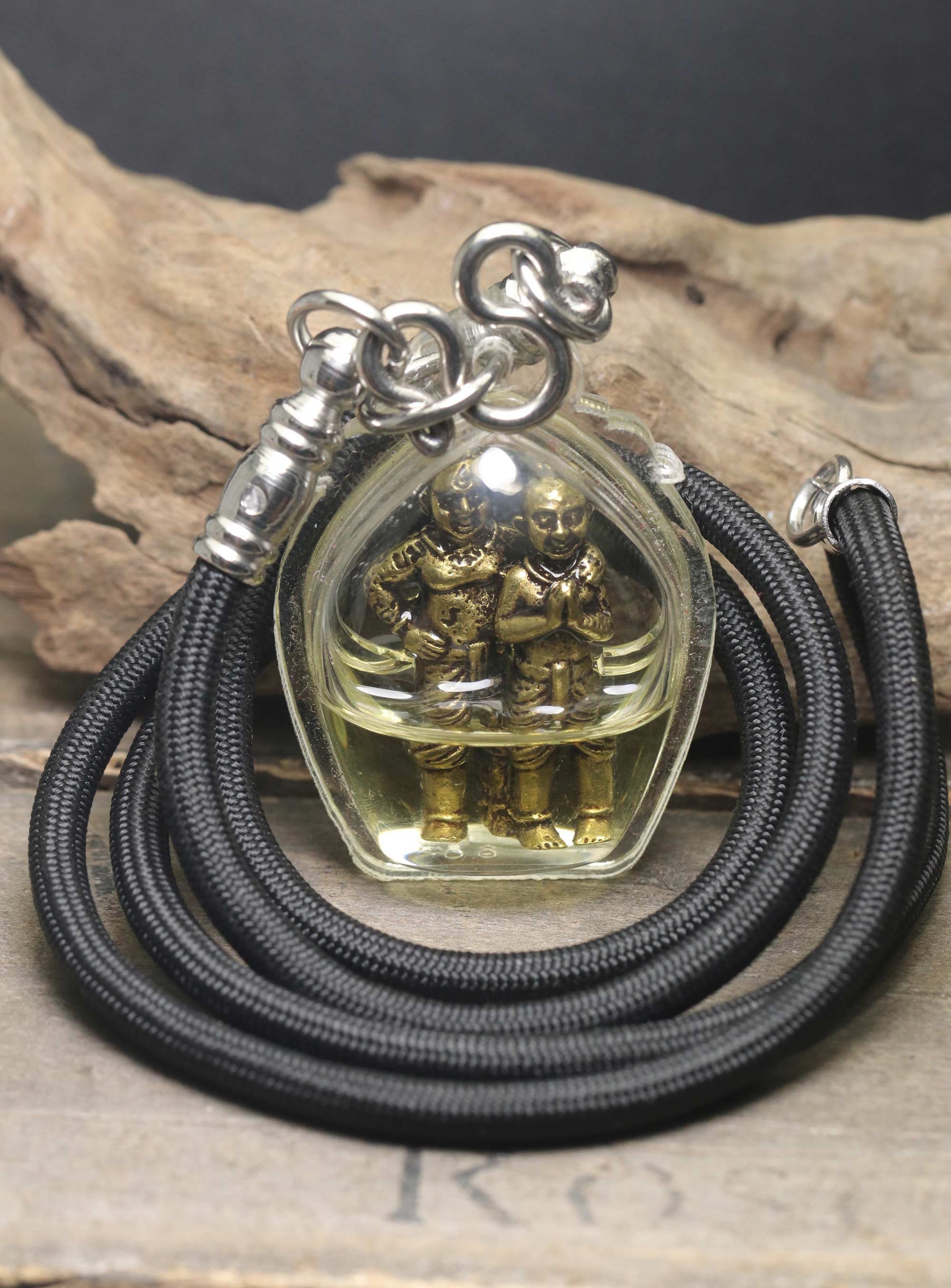 Guman Thong,two brothers,SuperRich,in Magic oil Amulet sacred,Talisman,Nice ,Call Money,gambling,charming,good business,will help his owner