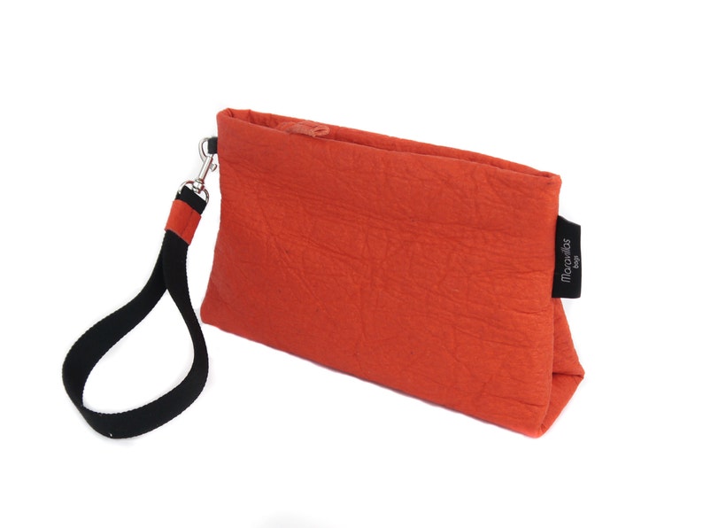 Vegan PINATEX multi bag PARIS in red. Suitable as hip bag, cross body and clutch. image 4