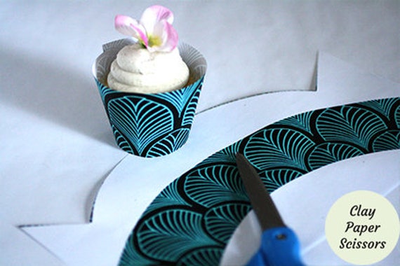 Jumbo Cupcake Wrapper Template from i.etsystatic.com