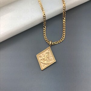 14k Solid Gold Pendant, Double Sided Pendant With Virgin Mary - Etsy