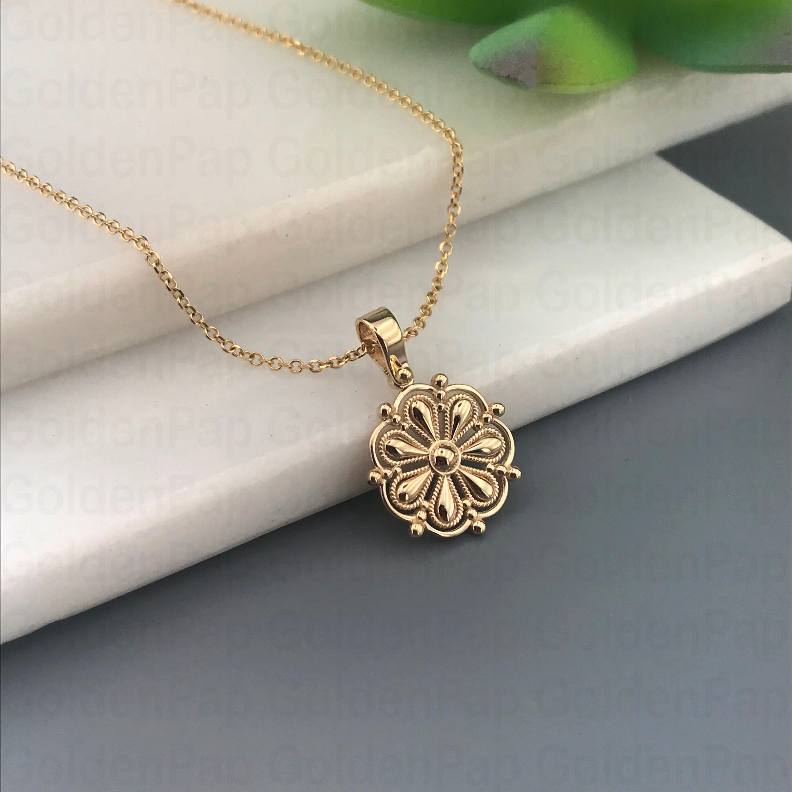 Gold flower pendant design online