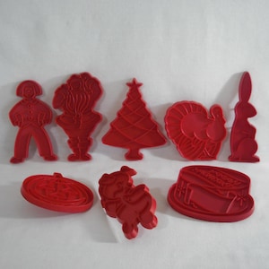 Tupperware Cookie Cutters Set of 8 Vintage from the 70&#39;s
