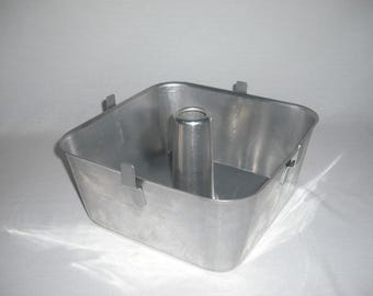Square Angel Food Cake Pan by Wear-Ever Vintage Made in USA