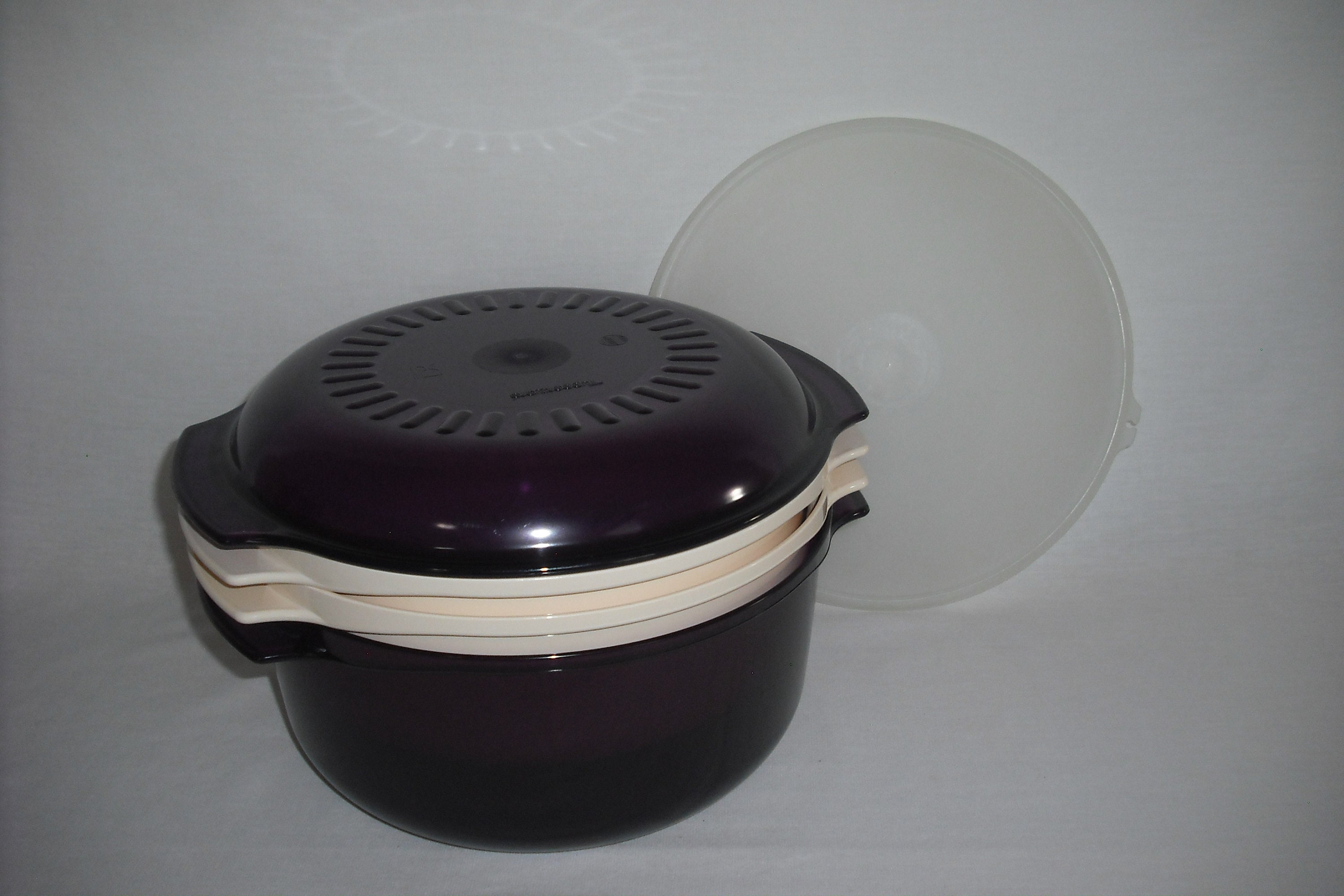 Tupperware Stack Cookware Microwave Casserole Bowls and Lids 