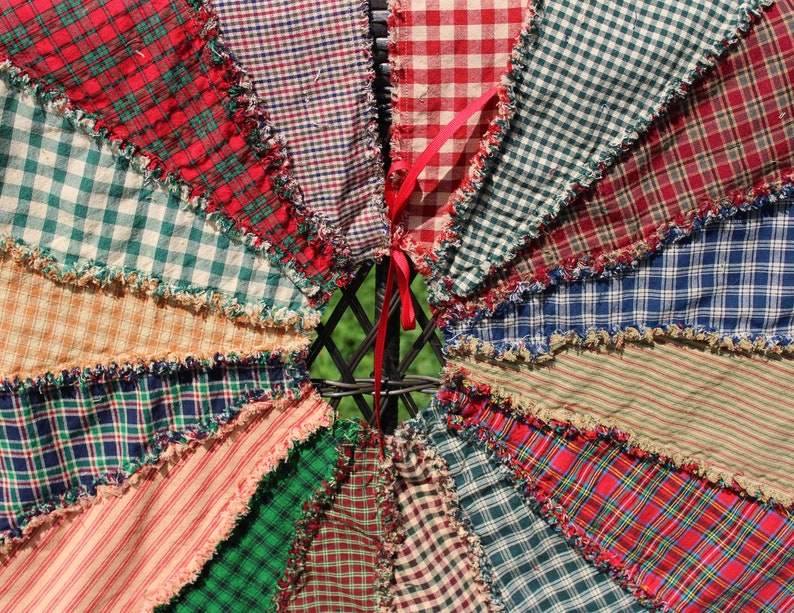 Primitive Christmas Tree Skirt Rag Tree Skirt Etsy