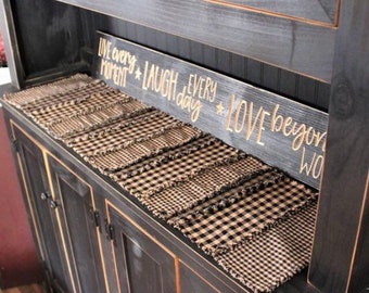 Primitive Rag Strip Table Runner, black and tan