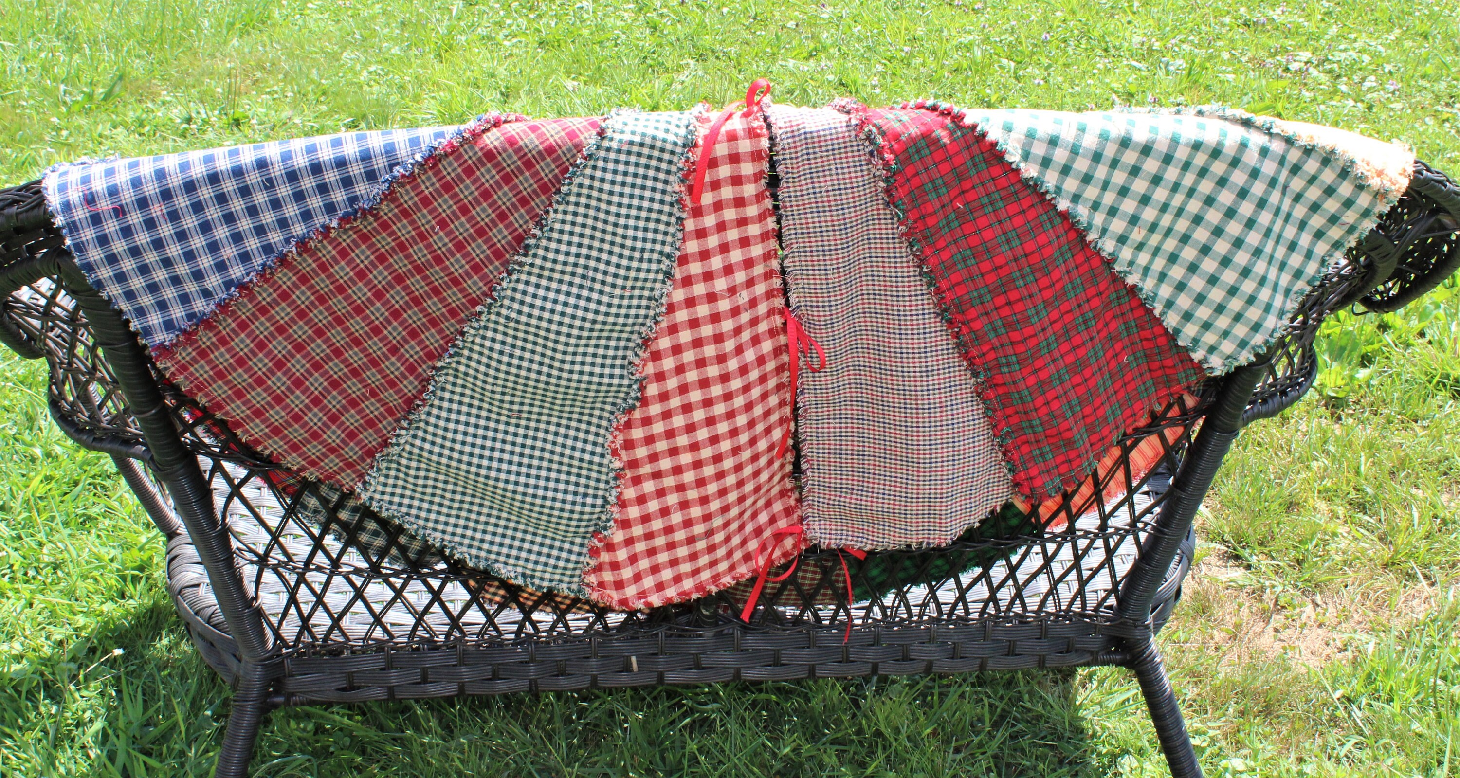 Primitive Christmas Tree Skirt 