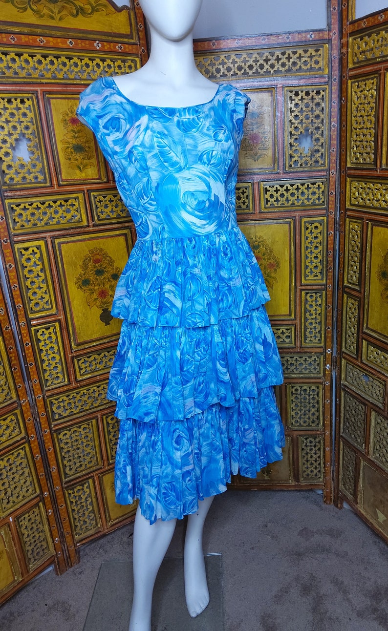 60/'s Sleeveless Blue Ruffled Summer Day Dress Sz S