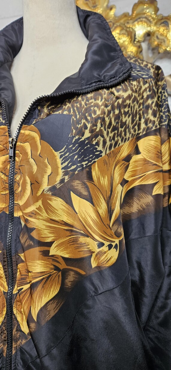 1980's Rich Black & Gold Track Blazer/Jacket Casu… - image 4