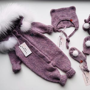 Set of 4 Made to order/coming home outfit/knitted winter clothes/romper with hood/baby boy clothes/baby girl wearing/natural fur/pom pom
