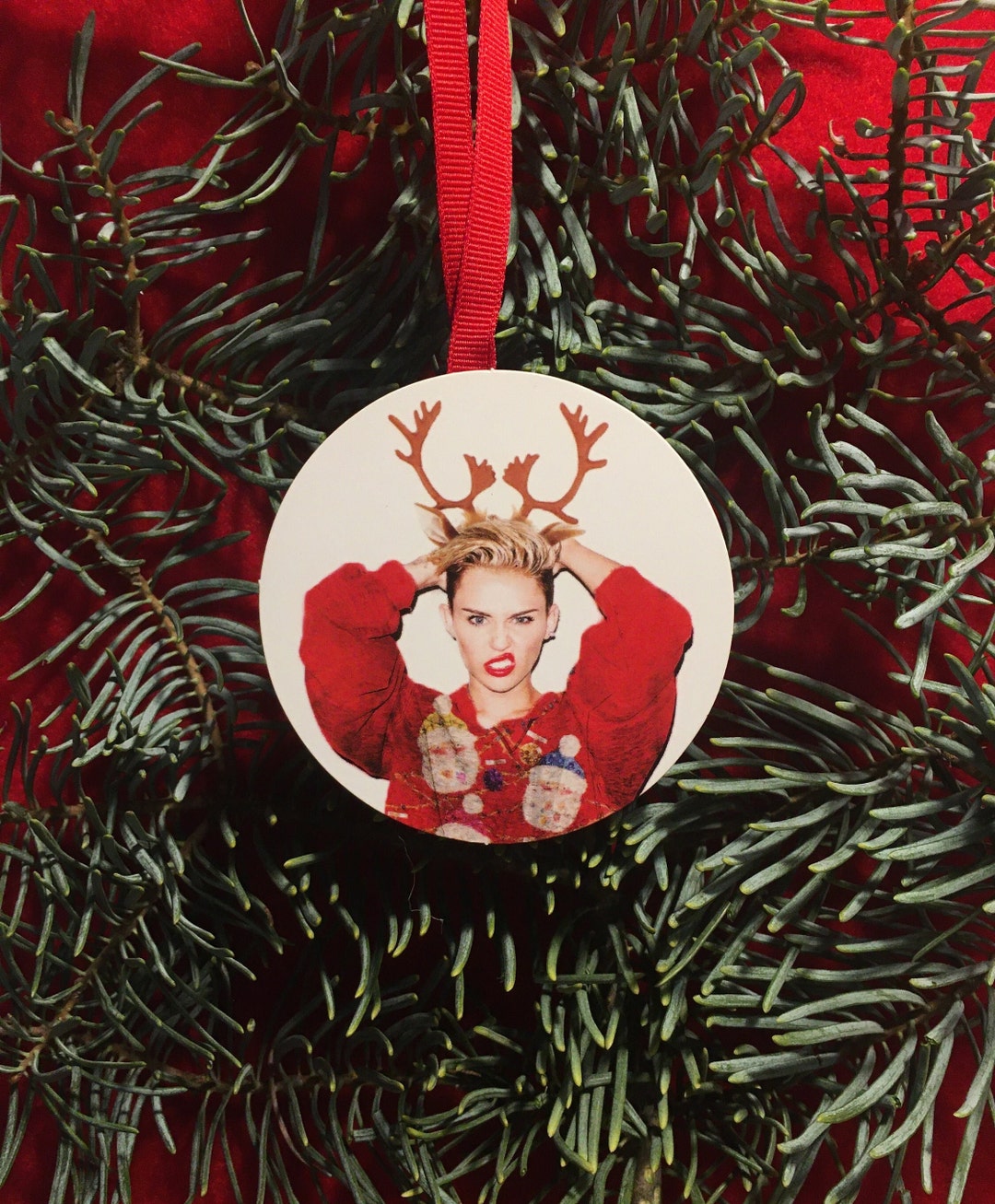 Miley Cyrus Reindeer Christmas Tree Ornament Holiday Gift Etsy