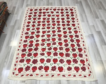 スザニ刺繍　テーブルライナー　ウズベキスタン 刺繍入りスザニテーブルランナー：ボヘミアンシルク装飾（50 x 90 cm
