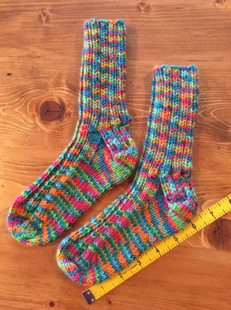 Children/'s hand knit socks