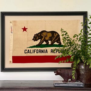 100% Cotton, Natural Canvas, California Republic State Bear