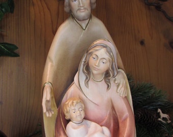 Wood-carved Holy Family 20 cm coloured / Modern nativity scene / Nativity scene / Birth of Jesus / Christmas decoration / Nativity figures