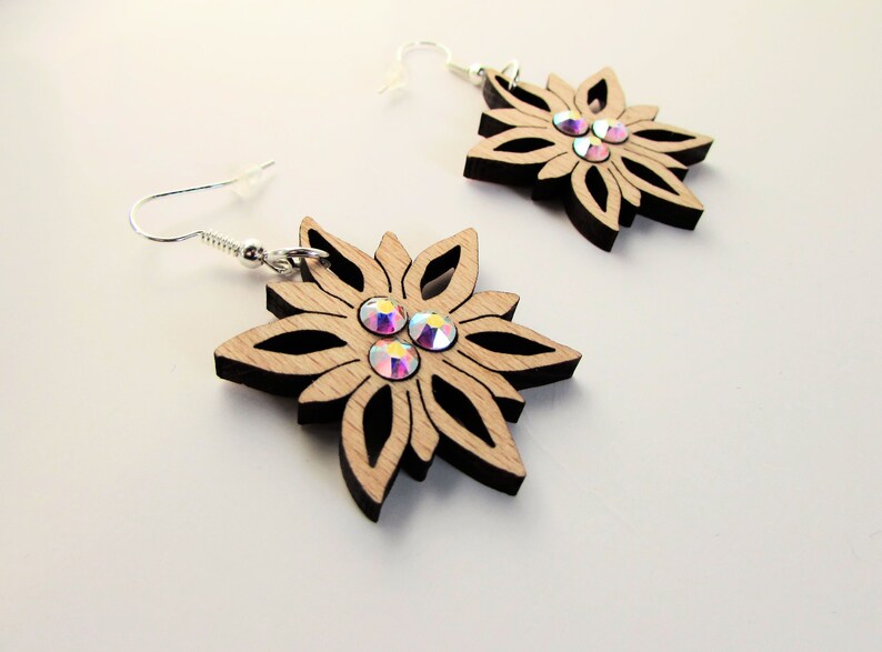 Earrings wooden Edelweis/Silver Crystal image 1