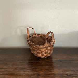 Vintage Mini Woven Basket with Double Handle | Vintage Housewarming Gift | ShopEleanorLouise