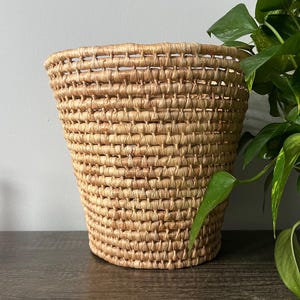 ヴィンテージ籐かご｜ステージ装飾｜ShopEleanorLouise - Etsy 日本