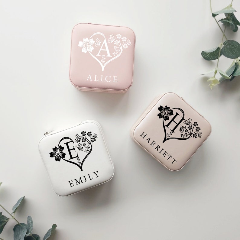 Stocking Filler Gift For Her Bridal Party Gift Bridesmaid Gift Personalised Travel Jewellery Box Jewellery Case with Name