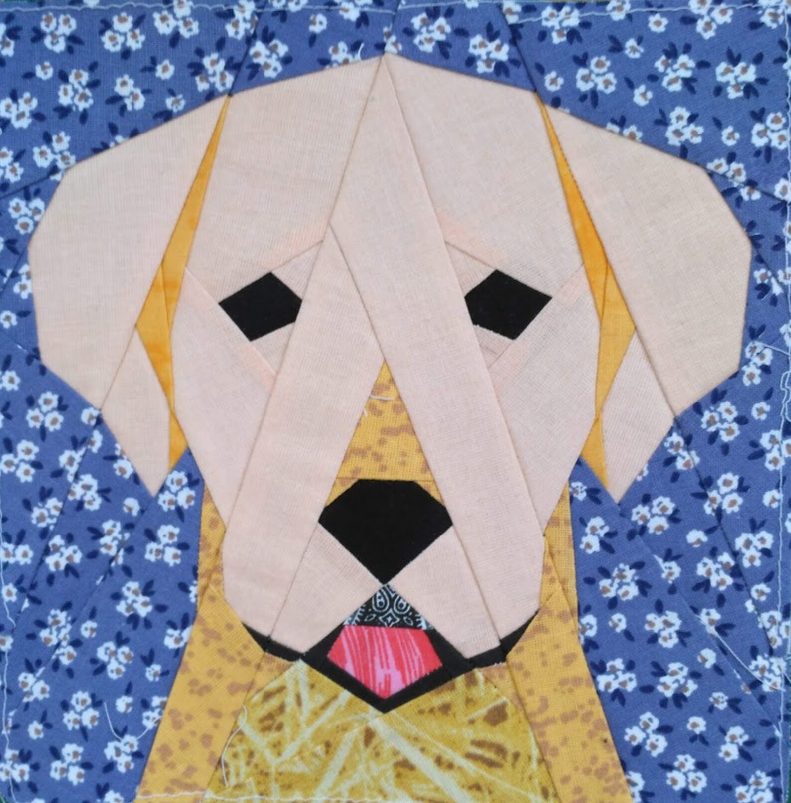 Labrador quilt block Etsy