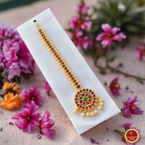 Simple Round Tikka Kemp temple Indian jewelry | Bharatnatyam, Kuchipudi, Engagement, Weddings, Birthdays | Classical Dance Jewelry