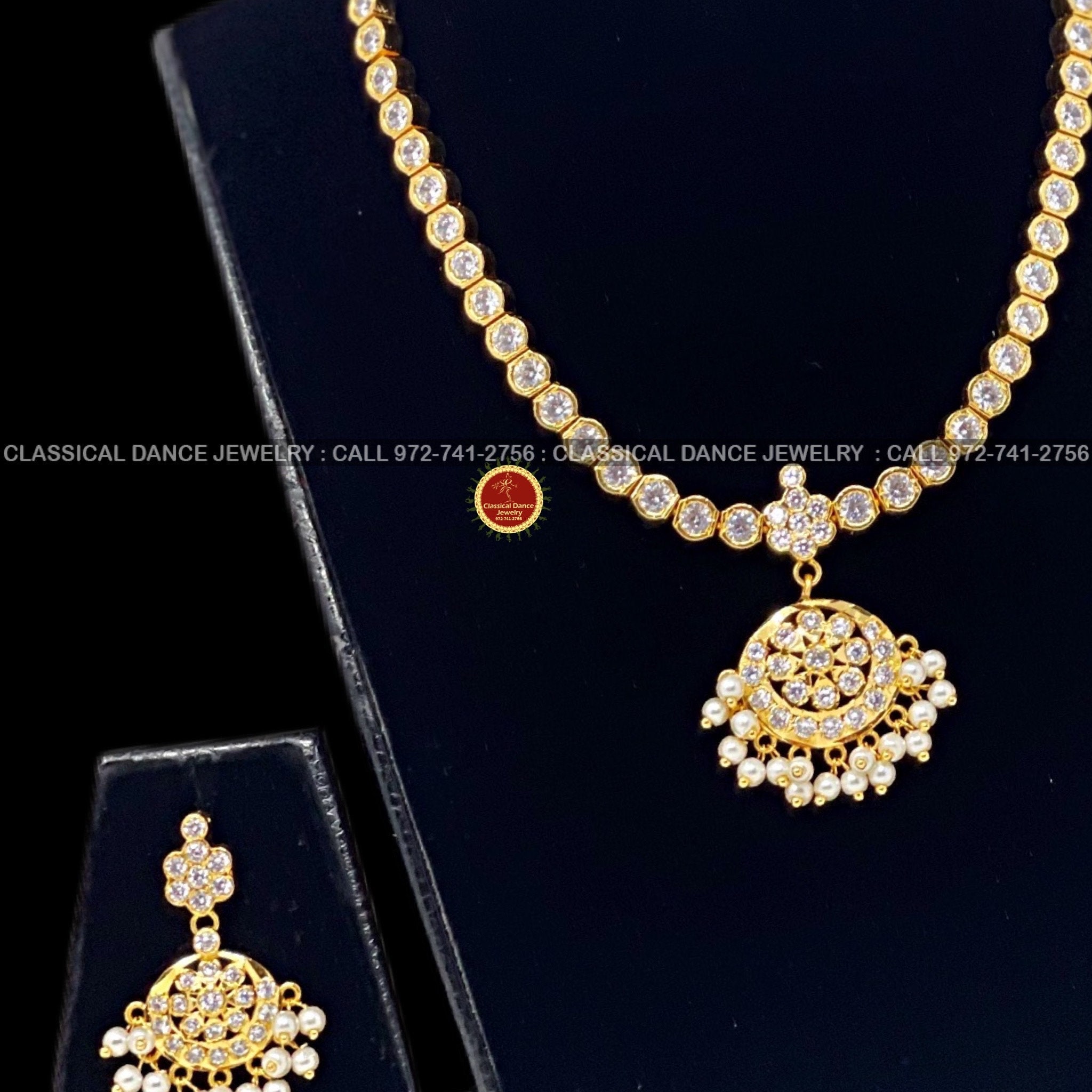 Traditional Simple WHITE STONE Addiga Necklace Pearls Temple Indian ...