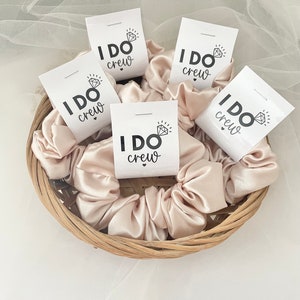 I DO CREW Scrunchie, Champange Satin Scrunchie, Bridesmaid Scrunchie Set, Maid of Honor Bridal Proposal Gift, Bachelorette Hair Ties