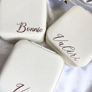 PERSONALIZED JEWELRY BOXES, Travel Jewellery Cases, Custom Gifts ...