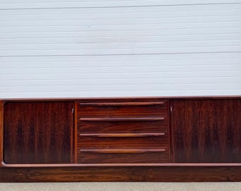 Danish MCM rosewood credenza by dyrlund