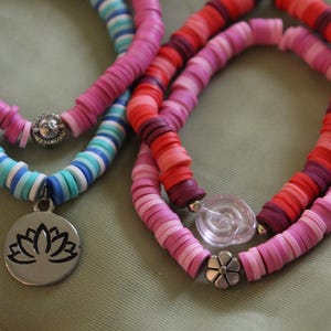 Heishi Beaded Bracelet, Pink Beaded Bracelet, Heishi Beads, Floral & Sun Bracelets, Stretchy Bracelet, Gifts for Her, Mothers Day Gift, Clay