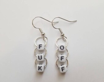 Boucles d’oreilles explicites, Fuck Off, Boucles d’oreilles beaded word, boucles d’oreilles Dangle, boucles d’oreilles excentriques, bijoux perlés mignons, boucles d’oreilles pour elle, boucle d’oreille Funky