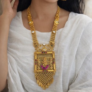 Radha krishna Pearl Pachi Kundan long Statement Designer Premium Necklace set