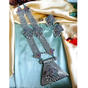 Garba jewelry,indian jewelery,oxidised jewelry,silver necklace set,oxidised necklace set,navratri jewelry,Indian jewelry set