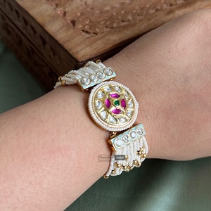 kundan openable Bracelet Kada ,indian jewelery , statement Bracelets , indian kada,kundan kada , indian kada , wedding kundan jewelry