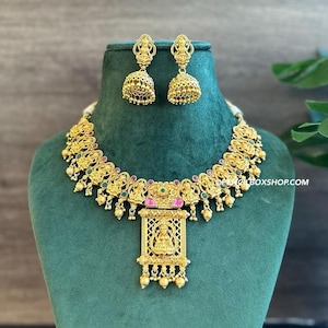 Lakshmi ji Golden jewelry set Necklace set | south indian jewelry | indian jewelry | south indian jewelry | desi jewelry | ethnic jewelry
