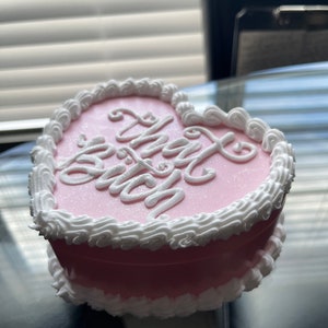 Custom Fake Cake Jewelry Box / Pink & White Jewelry Box /Y2K/ Heart ...